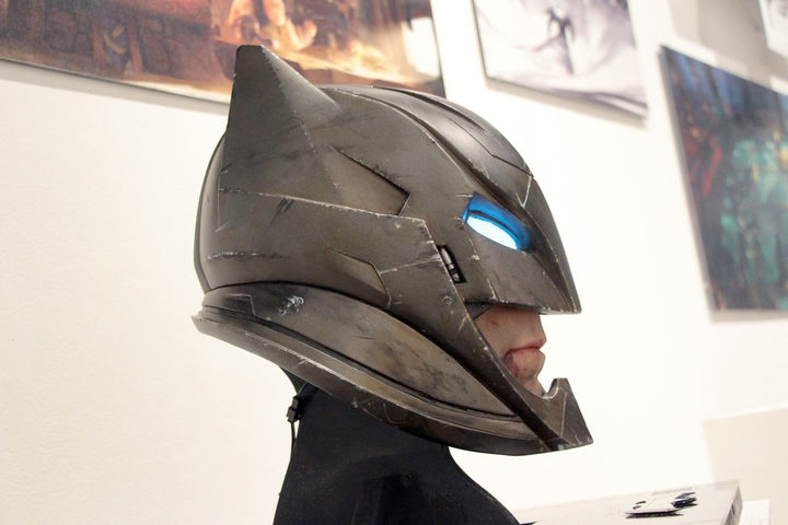 Perfil del posible casco de Batman