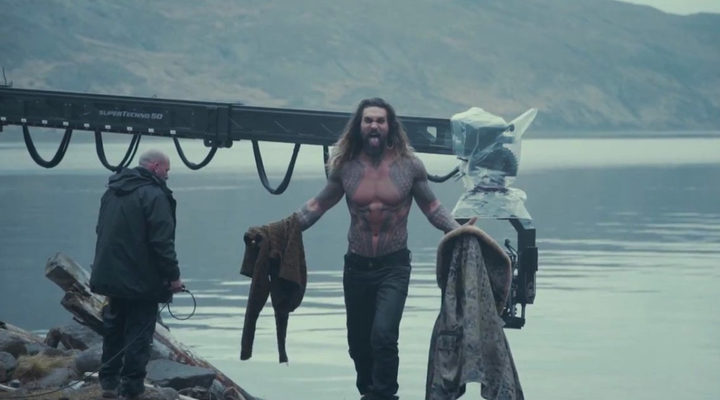 Jason Momoa como Aquaman