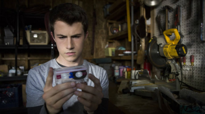 Dylan Minnette es el atormentado Clay