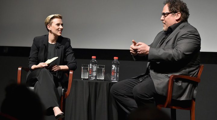 Scarlett Johansson y Jon Favreau