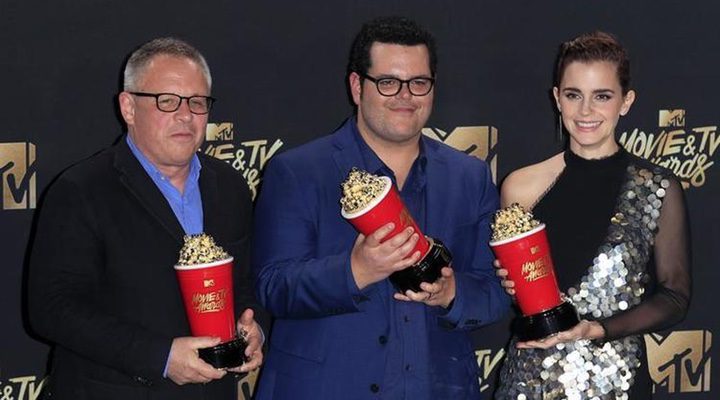  Emma Watson, Bill Condon y Josh Gad