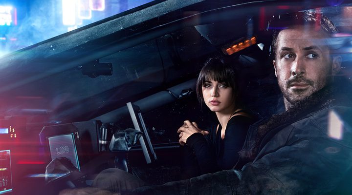  Ryan Gosling y Ana de Armas en 'Blade Runner 2049'