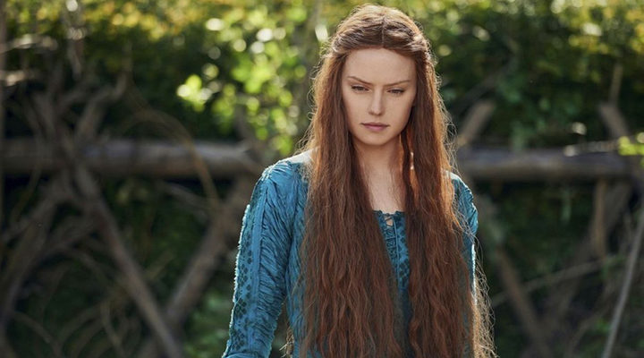 Daisy Ridley como 'Ofelia'