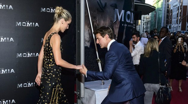  Tom Cruise y Annabelle Wallis en la premiere de 'La Momia'