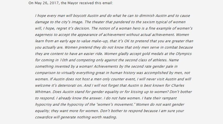 'Wonder Woman': El alcalde de Austin responde un email machista sobre el pase exclusivo para mujeres