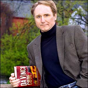 Dan Brown anuncia el lanzamiento de 'The next symbol'