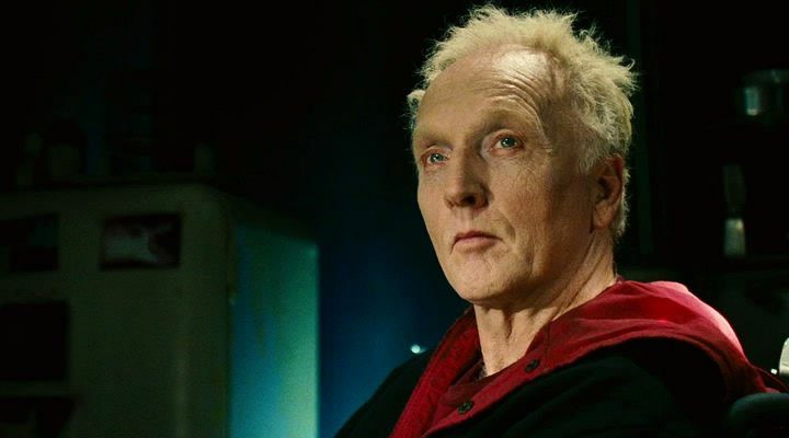 Tobin Bell como 