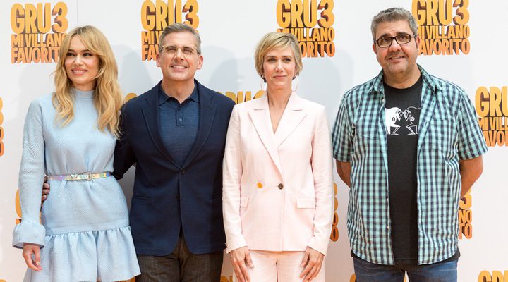  Patricia Conde, Steve Carell, Kriten Wiig y Florentino Fernández