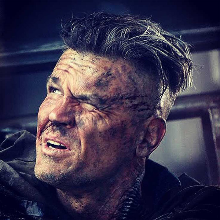 Josh Brolin como Cable