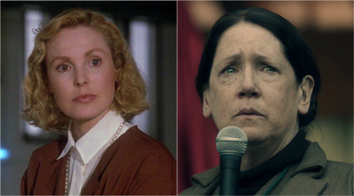  A la izquierda, la Tía Lydia de la película; a la derecha, Ann Dowd en el papel de Tía Lydia en la serie