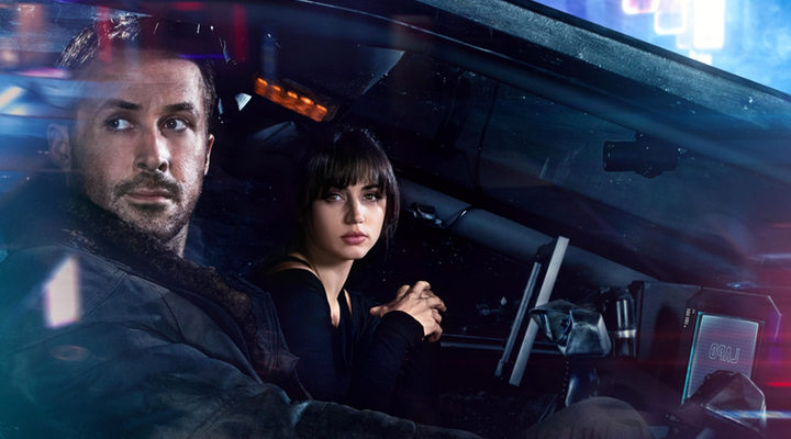 Ana de Armas y Ryan Gosling en 'Blade Runner 2049'