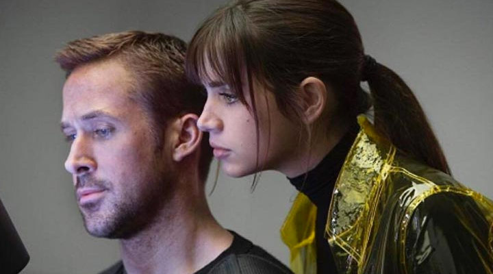 Ana de Armas y Ryan Gosling en 'Blade Runner 2049'