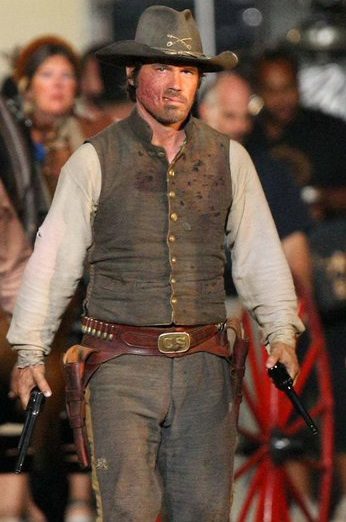 Primera imagen de Josh Brolin como Jonah Hex