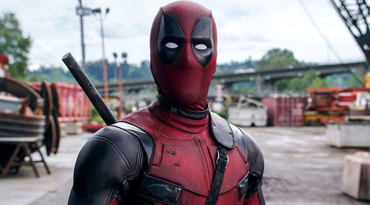 'Deadpool habla portugués y regala tatuajes en este vídeo promocional'