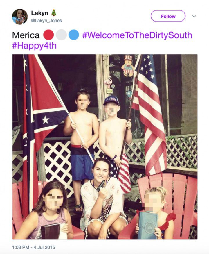 'Una foto en el twitter de la hermana de Keaton Jones en la que el joven posa con la bandera confederada'