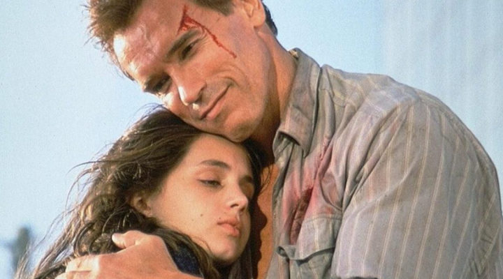 Arnold Schwarzenegger y Eliza Dushku