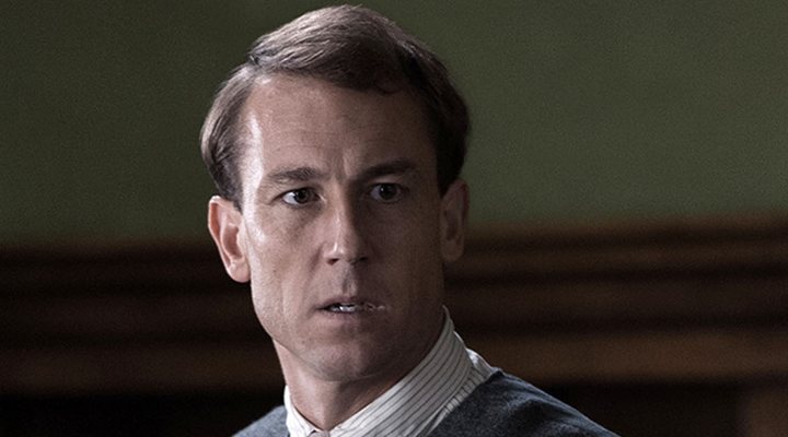  Tobias Menzies 