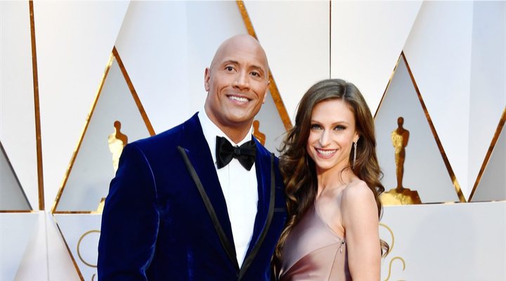  Dwayne Johnson y su pareja