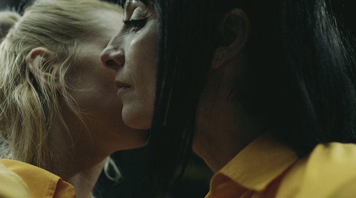 'Najwa Nimri sigue dando vida a la enigmática Zulema en 'Vis a vis''