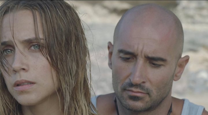 Aura Garrido y Alain Hernández en 'Solo'