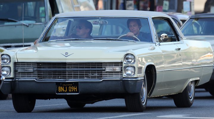 'Brad Pitt y Leonardo DiCaprio en el rodaje de 'Once Upon a Time in Hollywood'