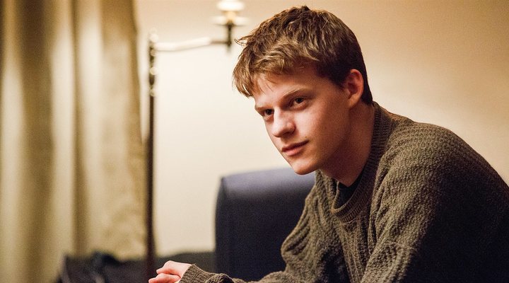  Lucas Hedges