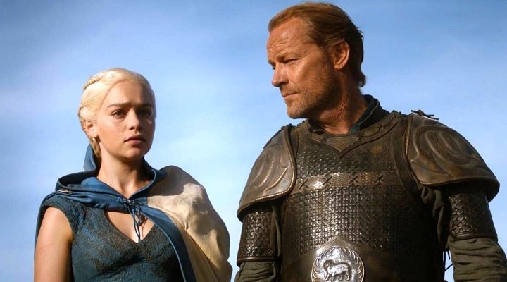  Emilia Clarke y Iain Glen en 'Juego de Tronos'