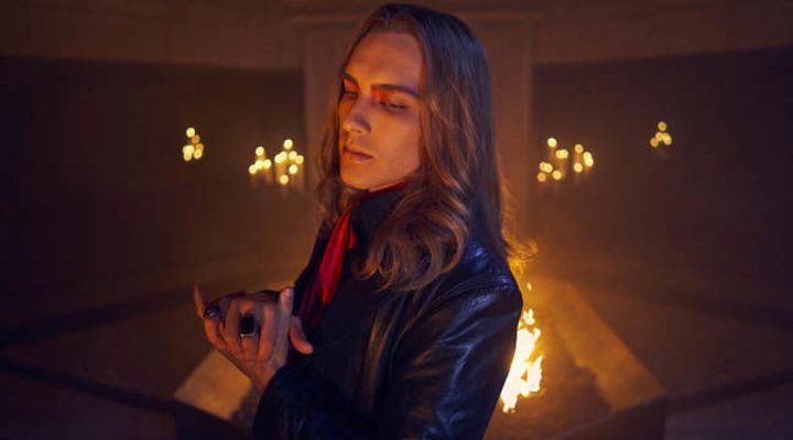  Cody Fern en el papel de Michael Langdon