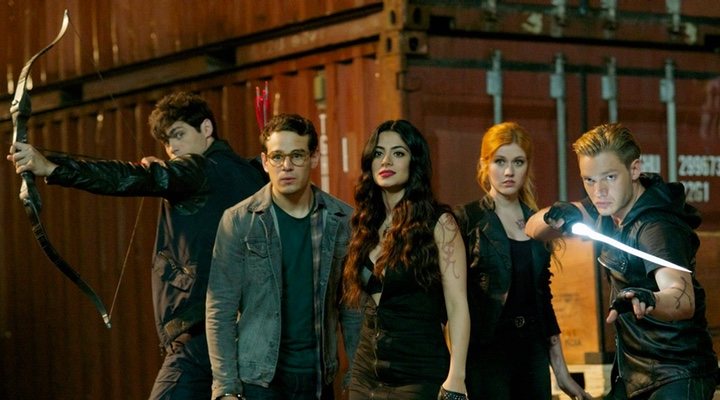  Imagen de 'Shadowhunters'