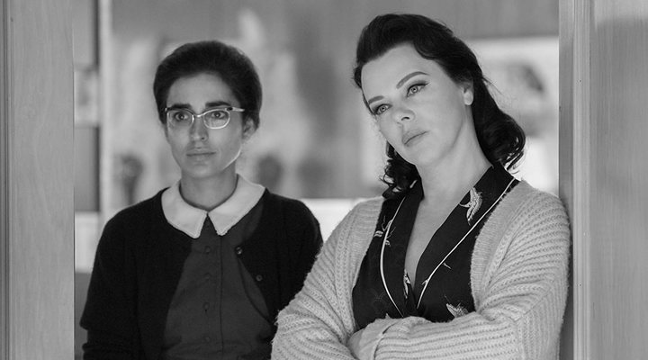 Inma Cuesta y Debi Mazar en 'Arde Madrid'