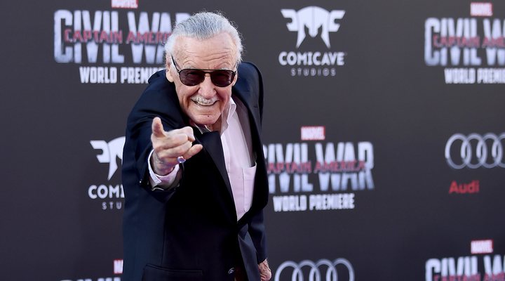  Stan Lee en la premiere de 'Capitán América: Civil War'