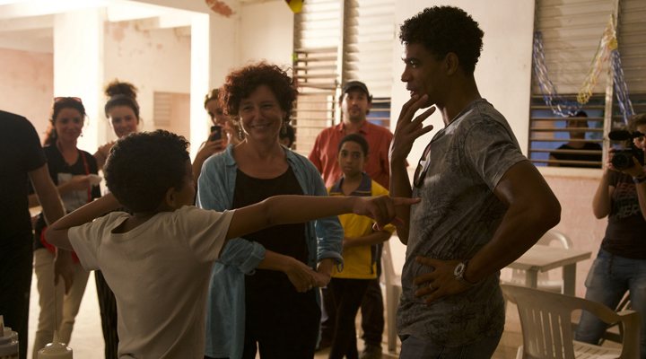 Iciar Bollaín y Carlos Acosta en el rodaje de 'Yuli'