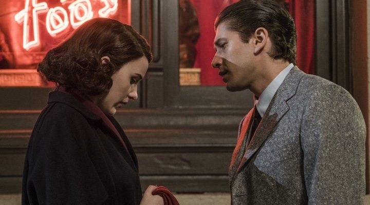  Rachel Brosnahan y Michael Zegen en 'La maravillosa Sra. Maisel'