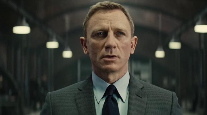 Daniel Craig como 'James Bond'