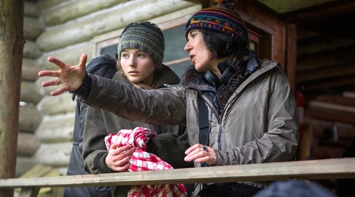  Thomasin McKenzie y Debra Granik en 'No dejes rastro'