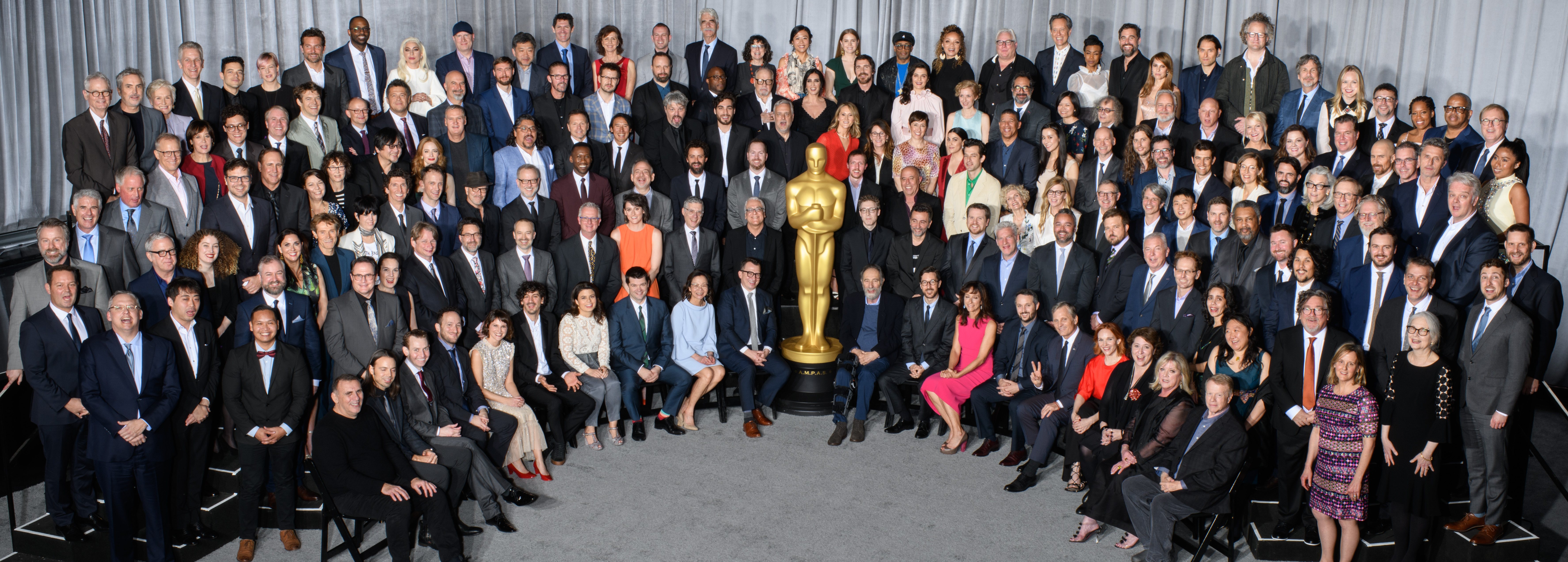 Los nominados a los Oscar 2019 se hacen la tradicional foto de familia