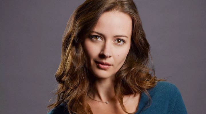 Amy Acker