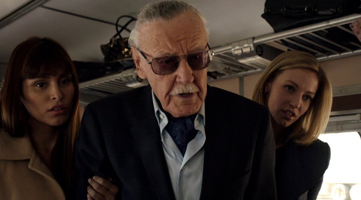  Stan Lee en uno de sus populares cameos