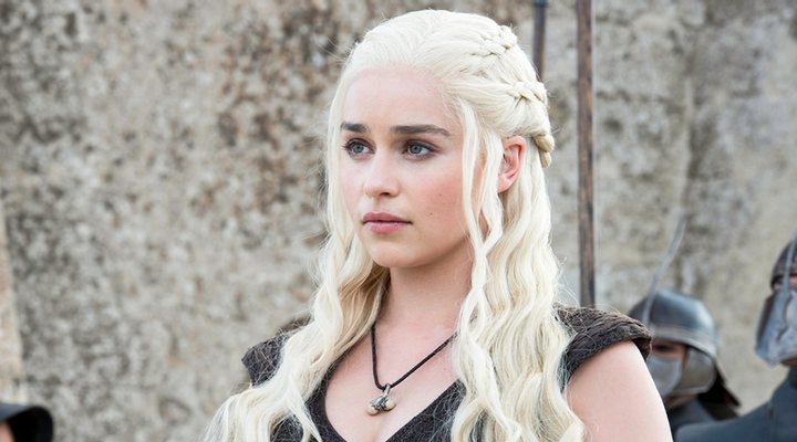 Emilia Clarke en 'Juego de tronos'