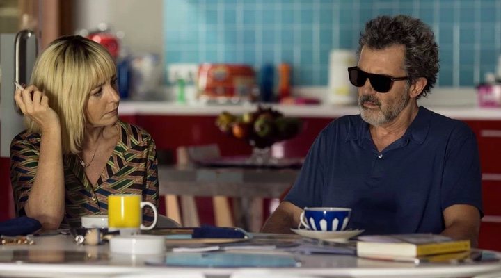 Nora Navas y Antonio Banderas en 'Dolor y gloria'