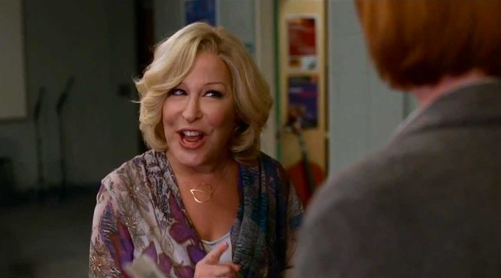  Bette Midler en 'Abuelos al poder'