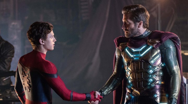  Tom Holland y Jake Gyllenhaal en 'Spider-Man: Far From Home'