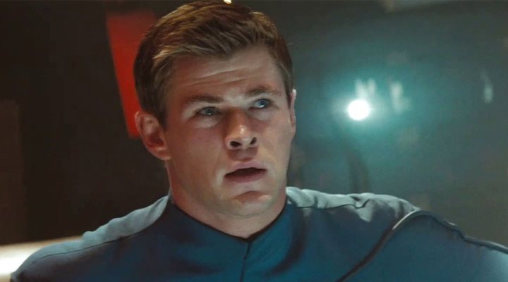  Chris Hemsworth Star Trek