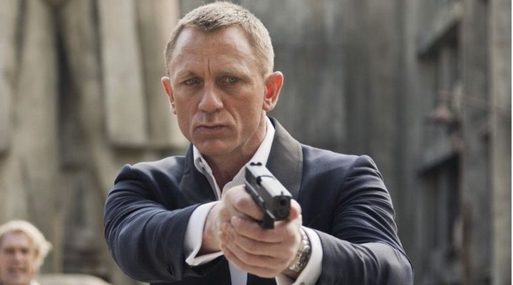  Daniel Craig James Bond