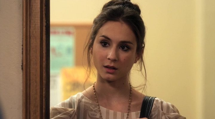  Troian Bellisario Spencer Hastings