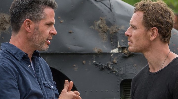  Simon Kinberg junto a Michael Fassbender