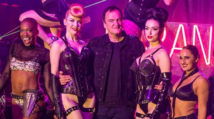 Quentin Tarantino en el cabaret Tarantinia