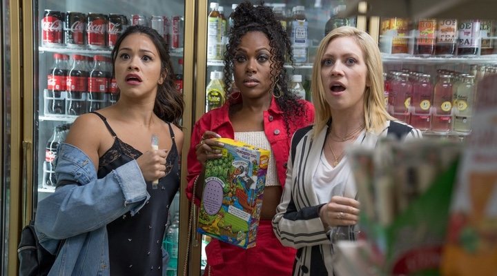  Gina Rodriguez, DeWanda Wise y Brittany Snow en 'Alguien especial'