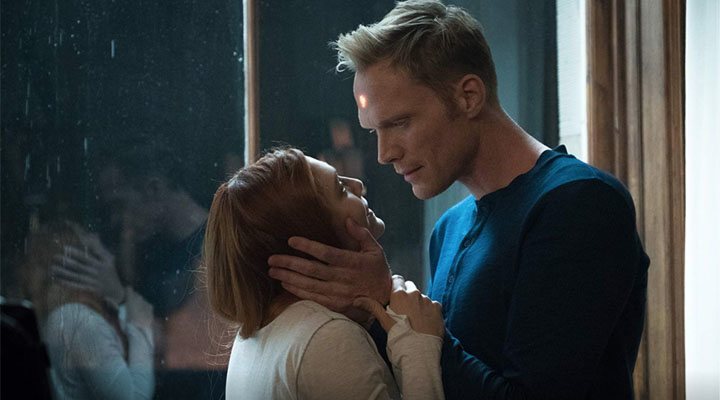 Paul Bettany y Elizabeth Olsen en 'Vengadores: Infinity War'