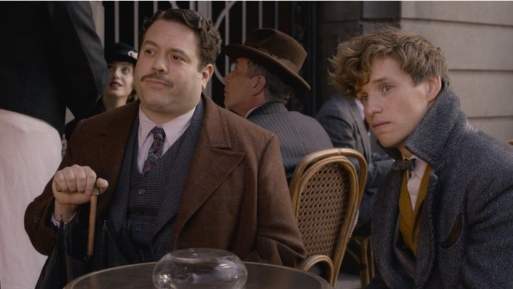 Dan Fogler y Eddie Redmayne